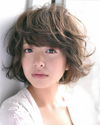 ポジティブでピュアな女性像 岡本 新(BAR:ON HAIR DESIGN)